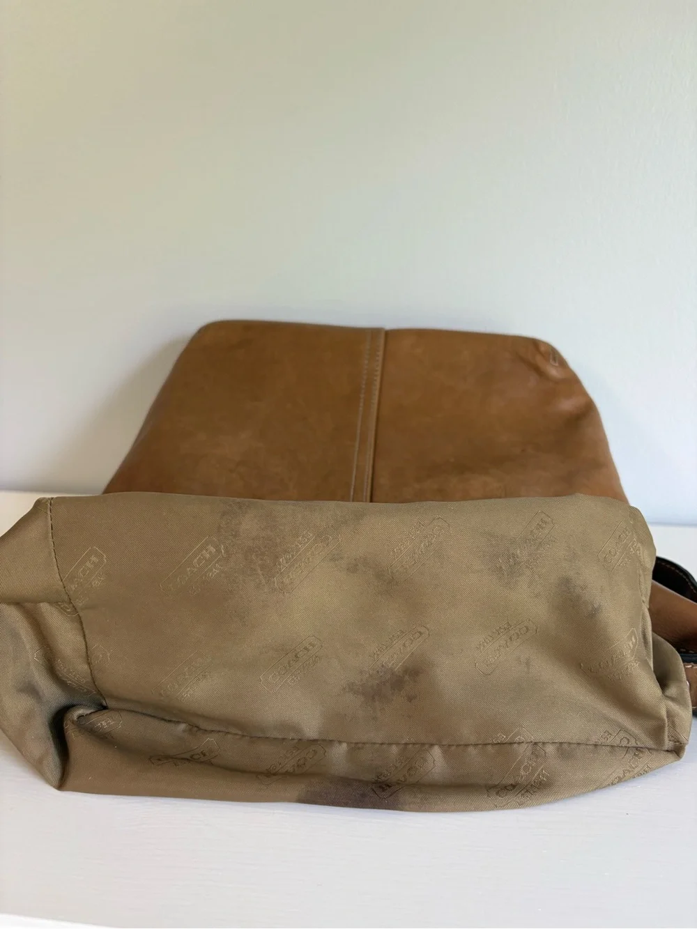 Vintage Coach Legacy 9566 Leather Hobo Bag Tan